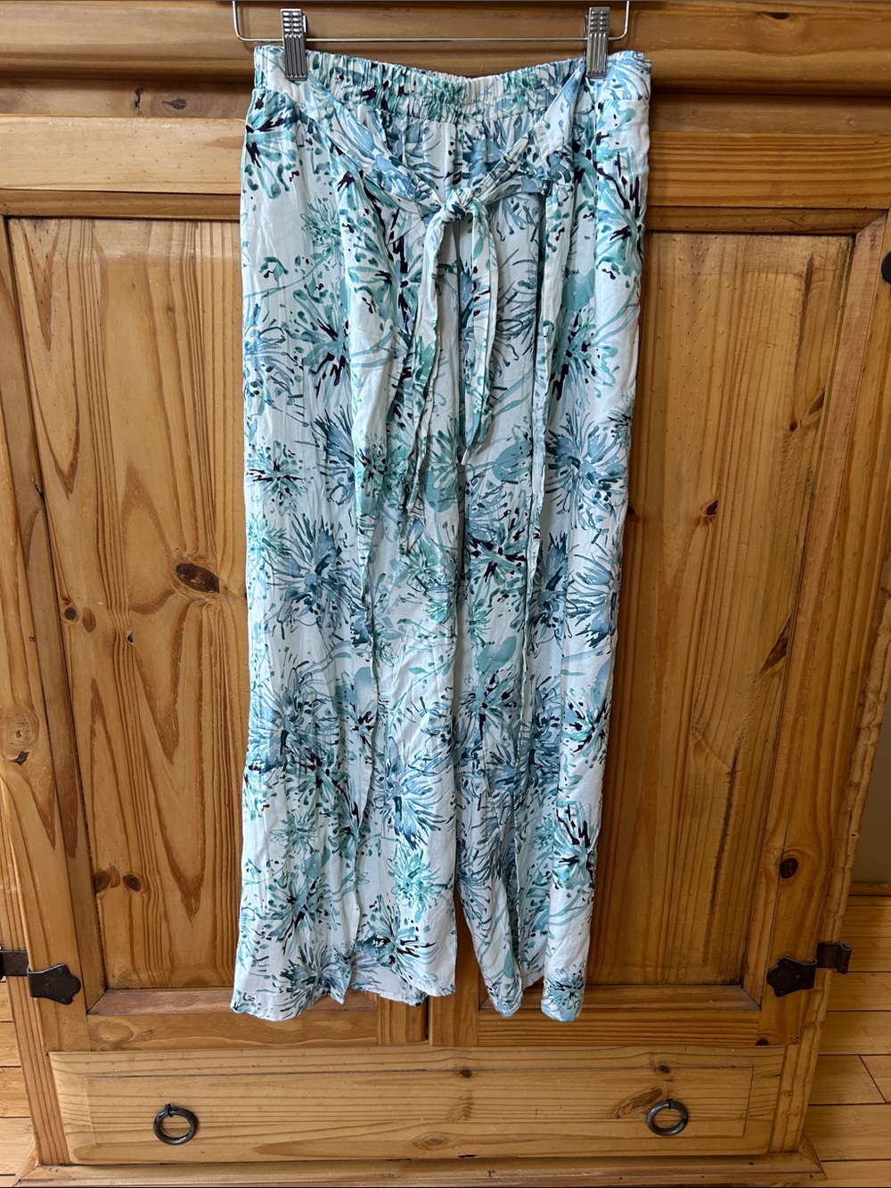 Boom Boom Jeans Pants Tie Front Wrap with Side Slits Rayon Floral Summer